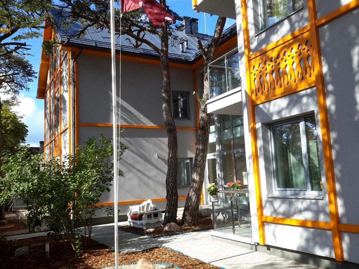 Villa Florance Apartments With Terraces & Parking Ventspils Exterior foto