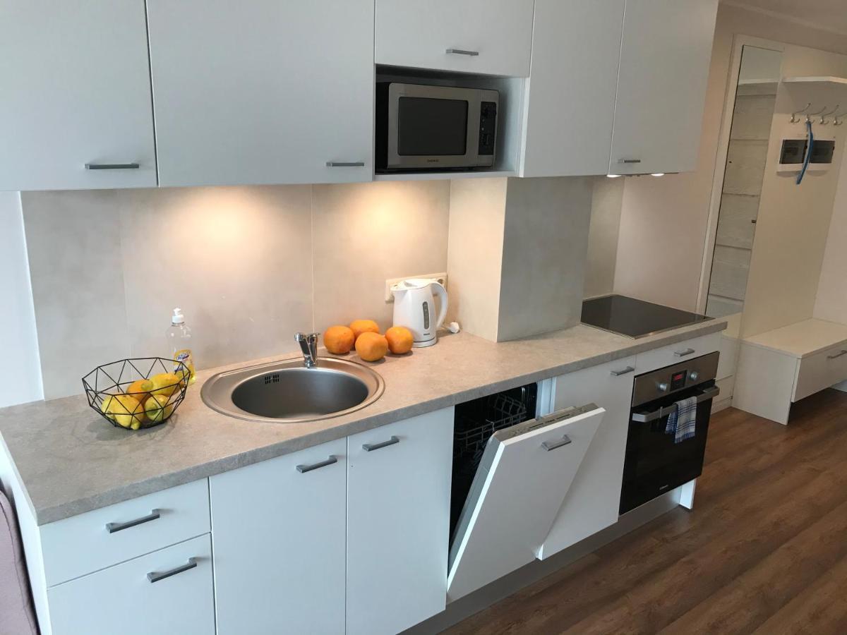 Villa Florance Apartments With Terraces & Parking Ventspils Exterior foto